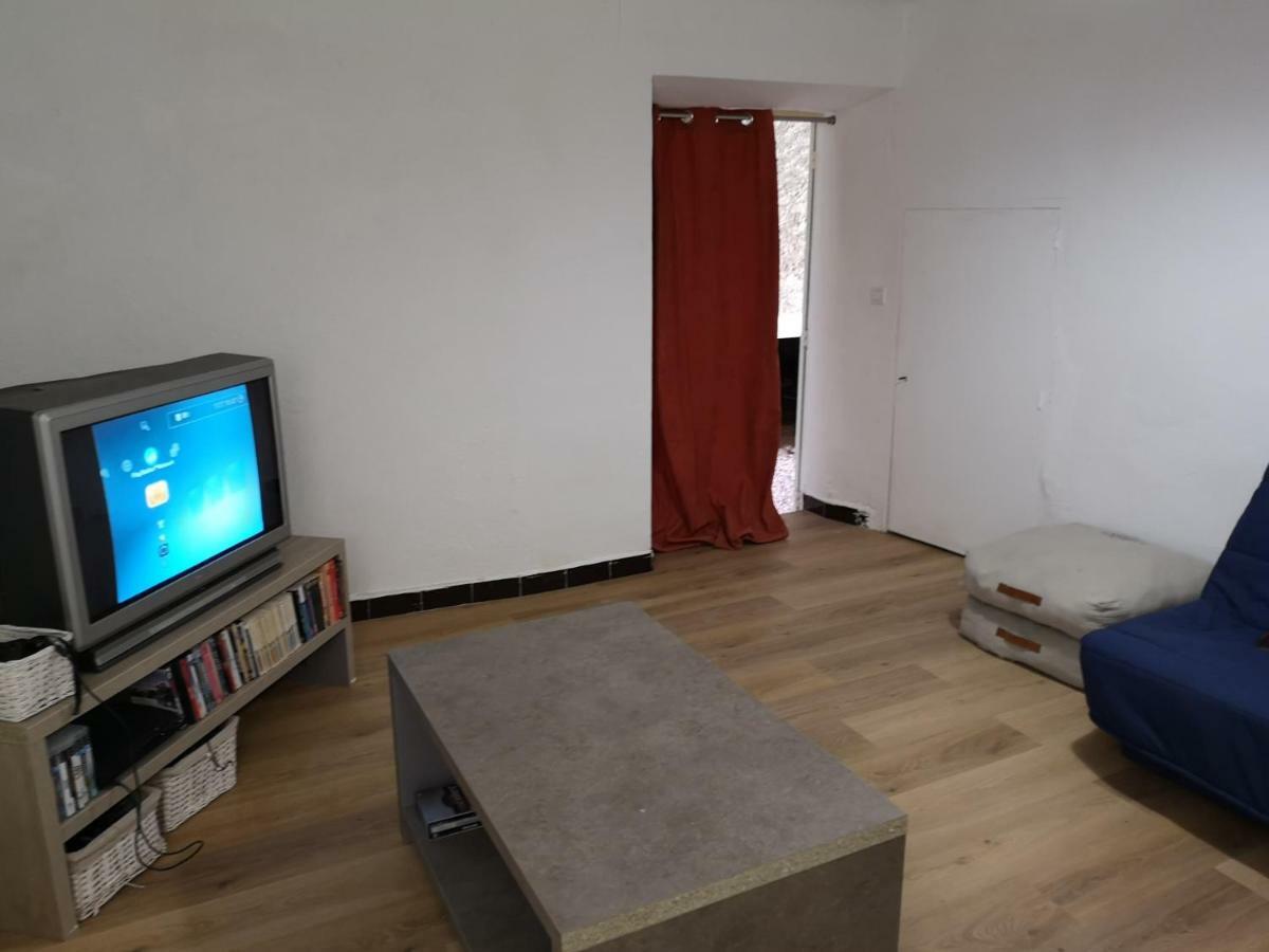 Céreste La Maison Bleue מראה חיצוני תמונה